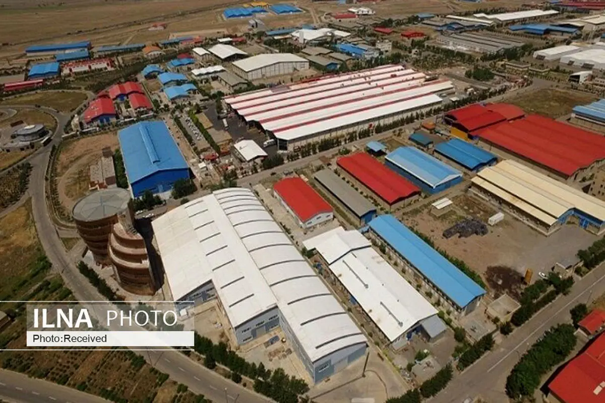 پایش مستمر واحدهای صنعتی در ۶۳ شهرک و ناحیه صنعتی استان